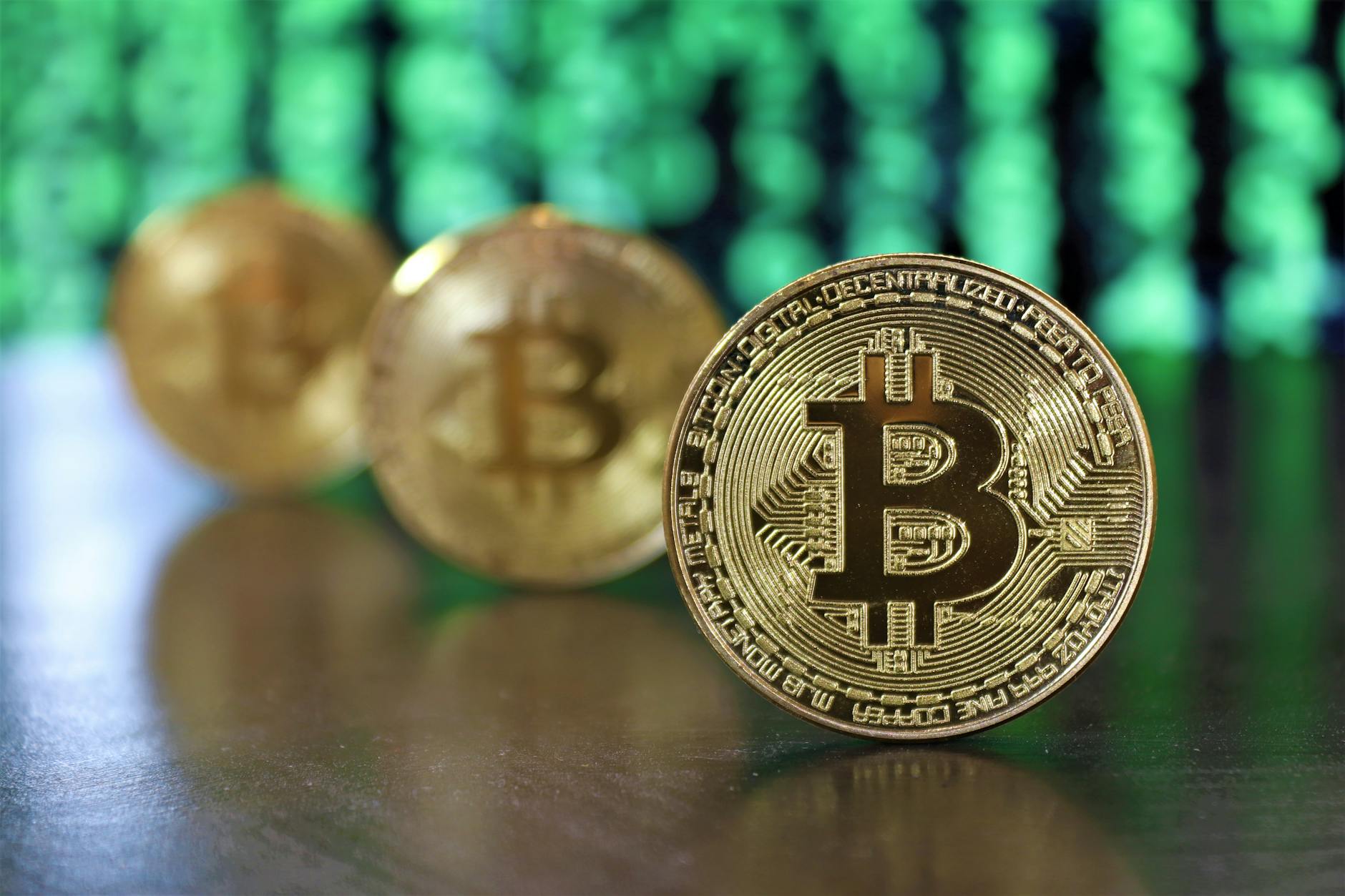 仮想通貨とは？暗号資産の仕組みとリスクのイメージ画像