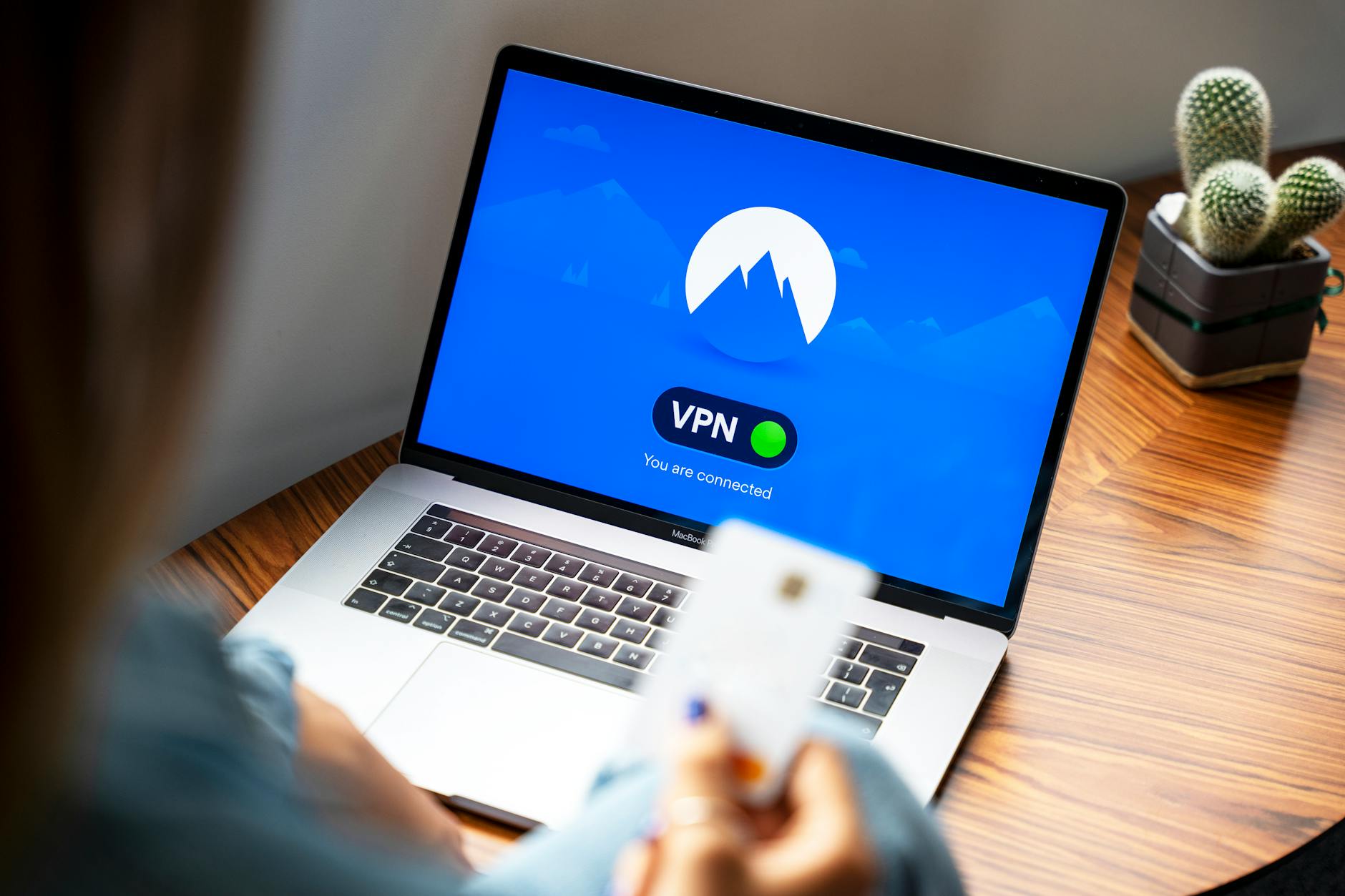 VPNとは？仕組みと使うメリットのイメージ画像